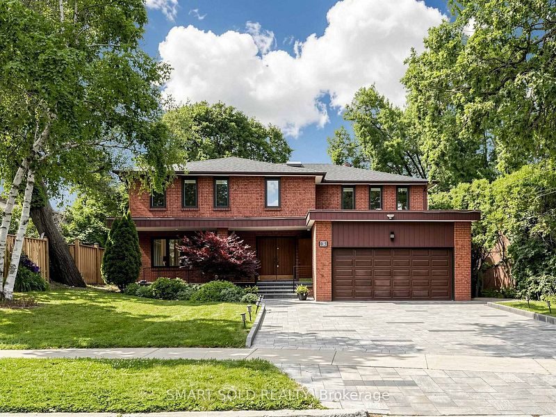 83 Fisherville Road property exterior