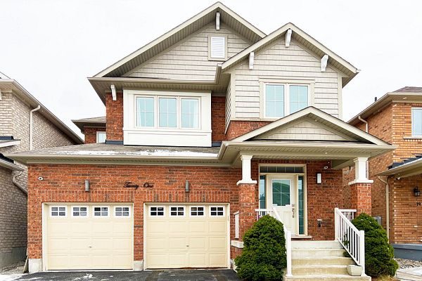 21 Overhold Cres property exterior