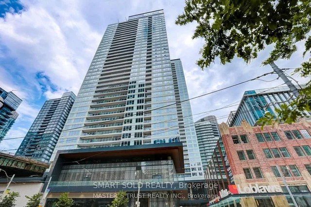 19 Bathurst St #2711 property photo